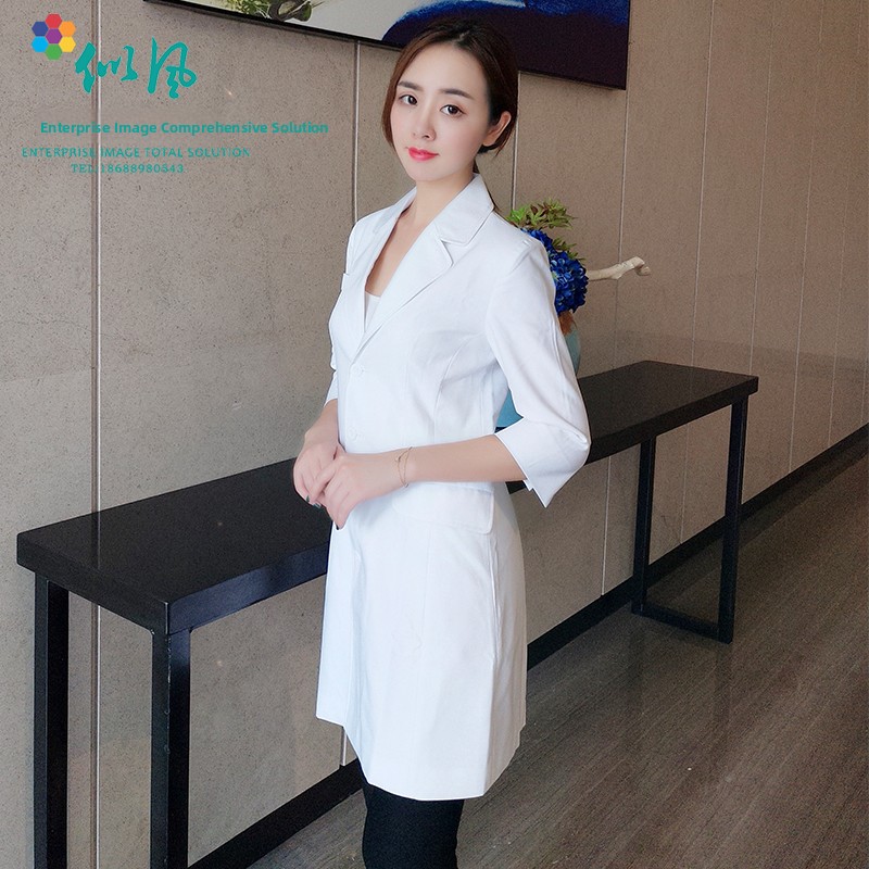 زي طبي نسائي على الطراز الكوري - مراجعة Medical Lab Years وسعره